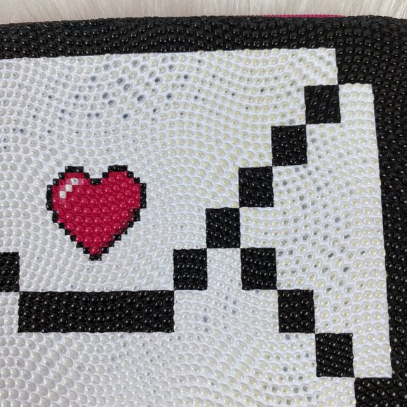 Ipsy Make-Up Bag Envelope Design - Picture 2 of 6